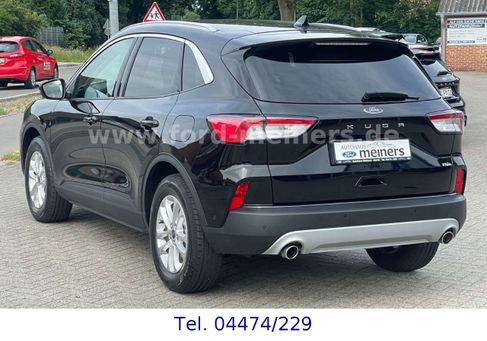 Ford Kuga, 2023