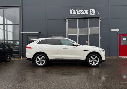 Jaguar F-Pace, 2019