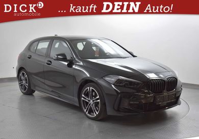 BMW 120, 2022