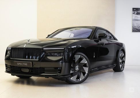 Rolls-Royce, 2024