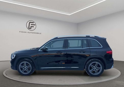 Mercedes-Benz GLB 200, 2022