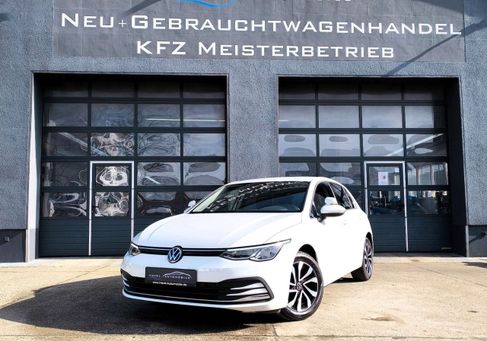 Volkswagen Golf, 2022 3