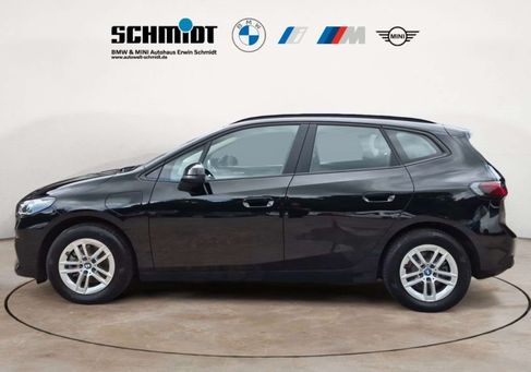 BMW 225, 2024