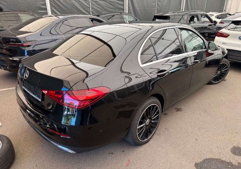 Mercedes-Benz C 300, 2023