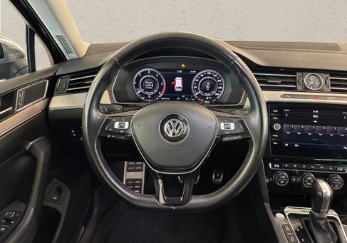 Volkswagen Passat, 2018