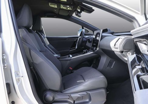 Toyota bZ4X, 2023 3