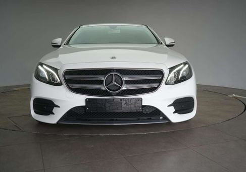 Mercedes-Benz E 300, 2019