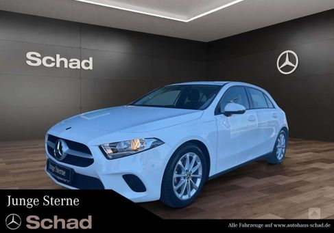 Mercedes-Benz A 200, 2022