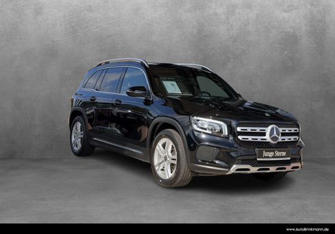 Mercedes-Benz GLB 200, 2023