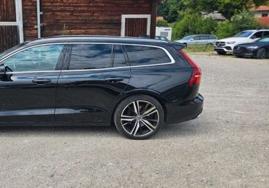 Volvo V60, 2020