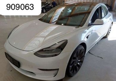 Tesla Model 3, 2021