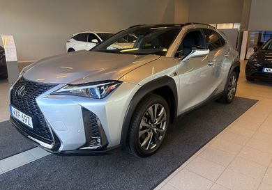 Lexus UX, 2023