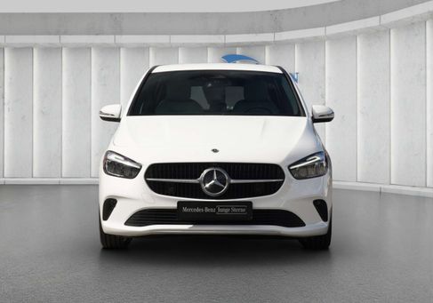 Mercedes-Benz B 200, 2024