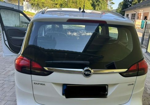 Opel Zafira, 2019
