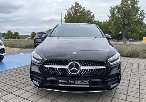 Mercedes-Benz B 250, 2022
