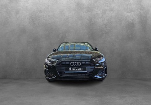 Audi A4, 2021