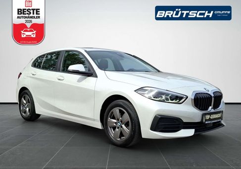 BMW 118, 2021