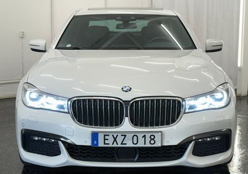 BMW 740, 2018