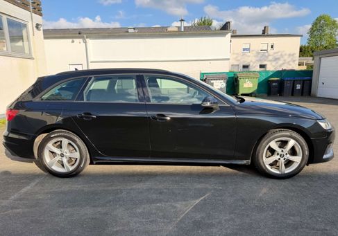 Audi A4, 2023