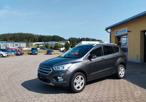 Ford Kuga, 2020