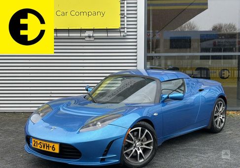 Tesla Roadster, 2011