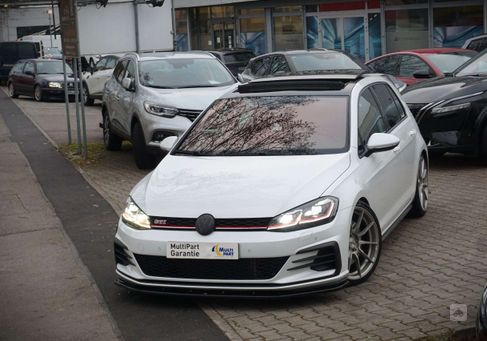 Volkswagen Golf, 2019