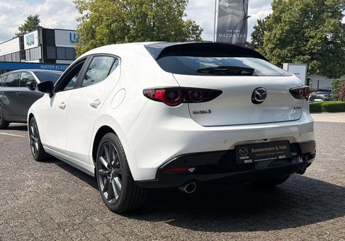 Mazda 3, 2023
