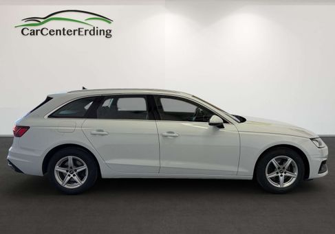 Audi A4, 2023 3