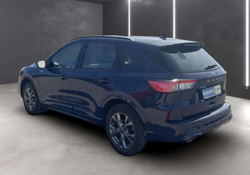 Ford Kuga, 2022