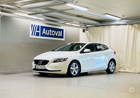 Volvo V40, 2017