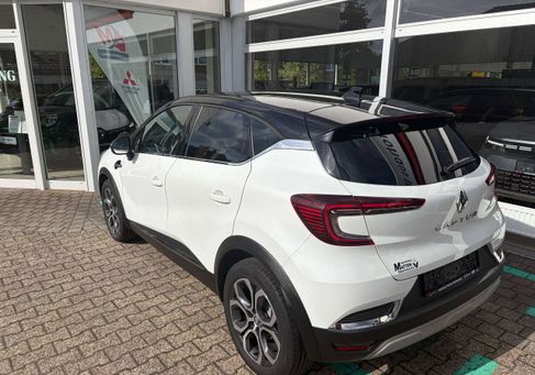 Renault Captur, 2022 3
