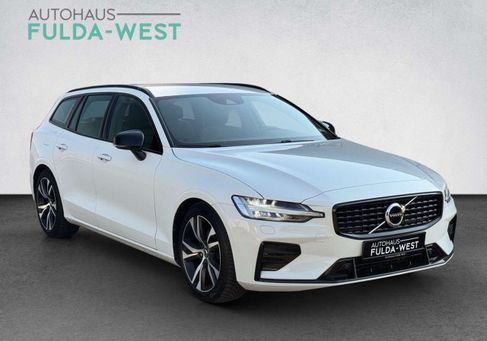 Volvo V60, 2021