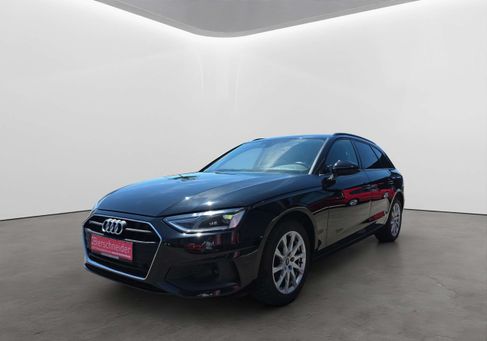 Audi A4, 2022