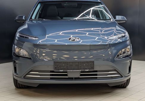 Hyundai Kona, 2023 3