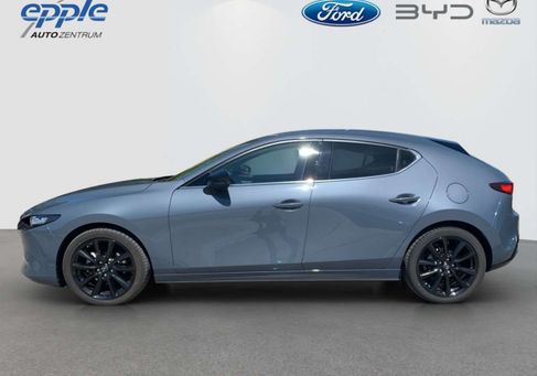 Mazda 3, 2023