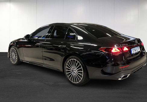 Mercedes-Benz E 300, 2026 3