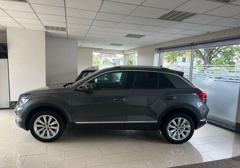 Volkswagen T-Roc, 2020