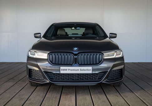 BMW 545, 2021