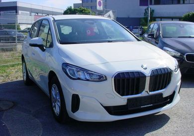 BMW 218, 2023
