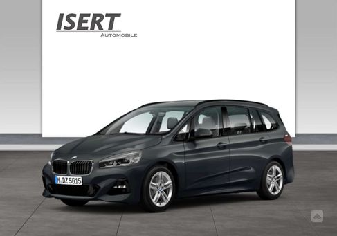 BMW 218, 2021