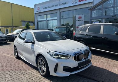 BMW 118, 2024