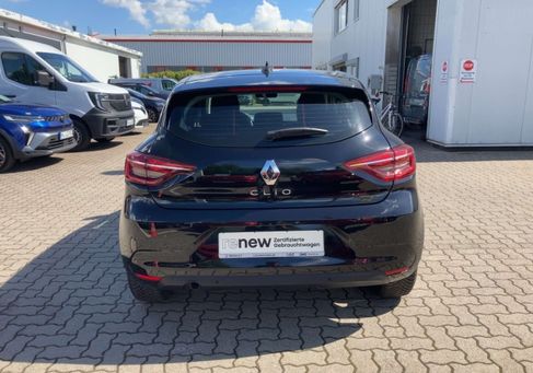 Renault Clio, 2023