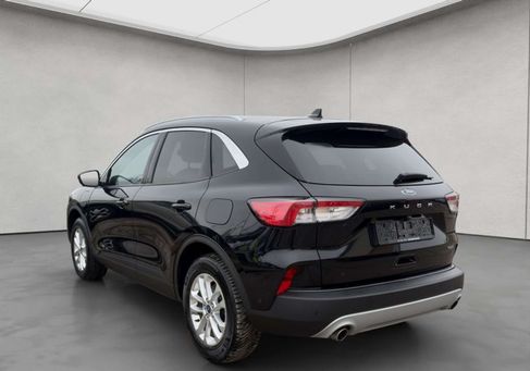 Ford Kuga, 2022