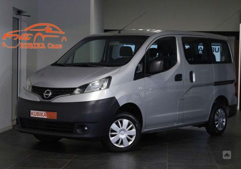 Nissan e-NV200, 2012