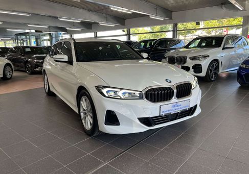 BMW 318, 2023