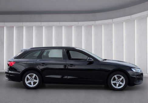 Audi A4, 2023