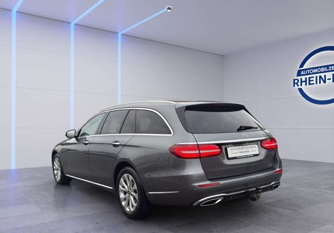 Mercedes-Benz E 200, 2018