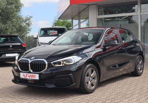 BMW 118, 2023