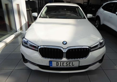 BMW 520, 2020