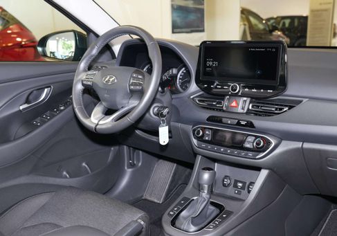 Hyundai i30, 2024
